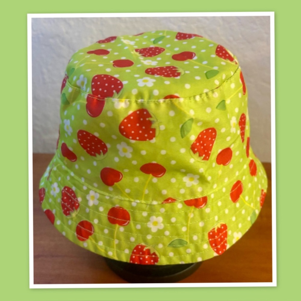 Strawberry Flower Bucket Hat - Kid’s Summer Sun Protection Hat